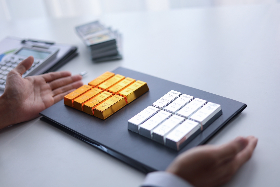 Staafjes goud en zilver