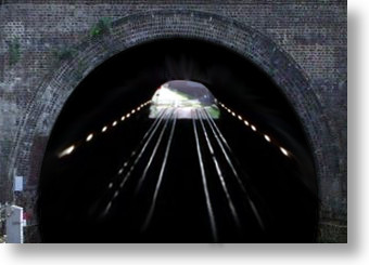 licht-aan-het-eind-van-Tunnel-340x245.jpg